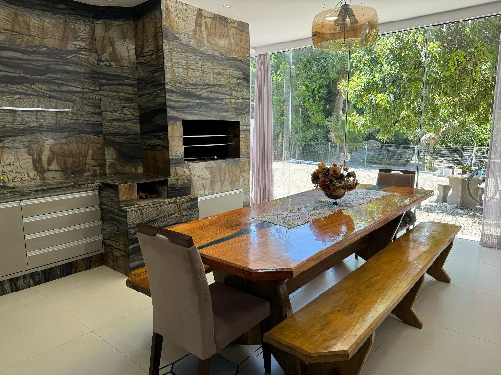 Casa em Sul do Rio, Santo Amaro da Imperatriz. 3 quartos, 350m². Imagem 13 de 27